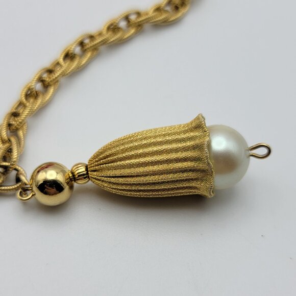 Vtg. Gold Tone Fancy Wheat Link Chain White Faux Pearl Drop Pendant Necklace 22" - Picture 3 of 7